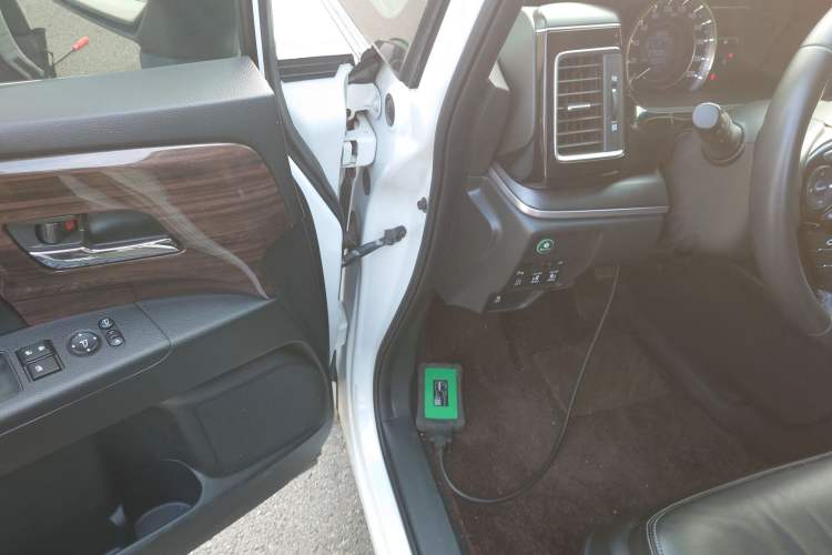 Used Honda Elysion 2016 2.4L Style Edition
