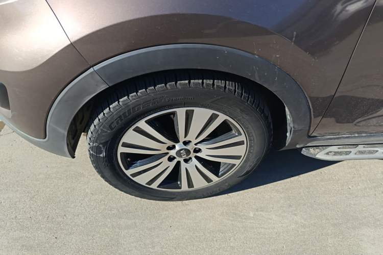 Used Kia Sportage R 2015 2.0L Automatic Two-Wheel Drive DLX Model
