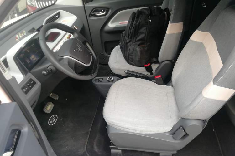 Used Wuling Hongguang MINIEV 2021 Macaron Premium Model – Lithium Iron Phosphate
