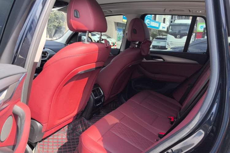 Used BMW iX3 2023 Leading Type
