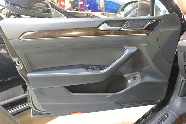 Used Volkswagen Magotan 2019 330TSI DSG Luxury Model China V Standard
