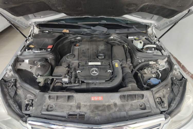 Used Mercedes-Benz C-Class 2013 C 180 Classic Grand Edition
