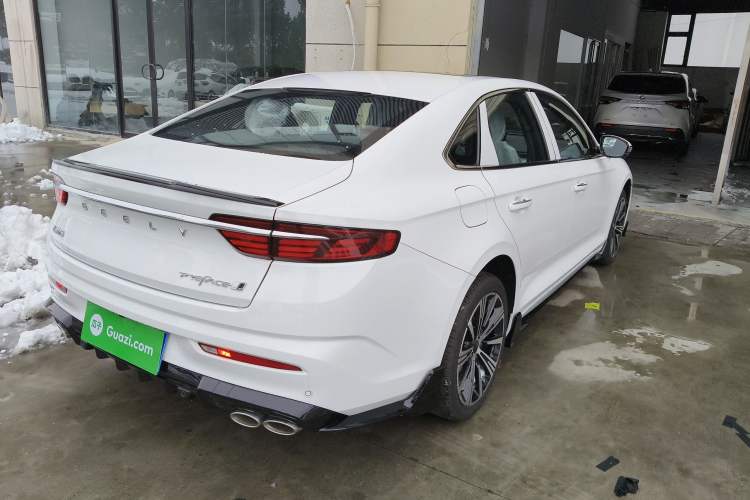 Used Geely Auto Preface 2025 Dongfang Yao 1.5TD Kunlun Edition