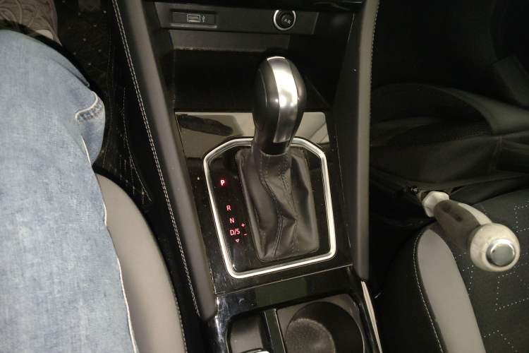 Used Jetta VS7 2023 280TSI Automatic Trend Edition
