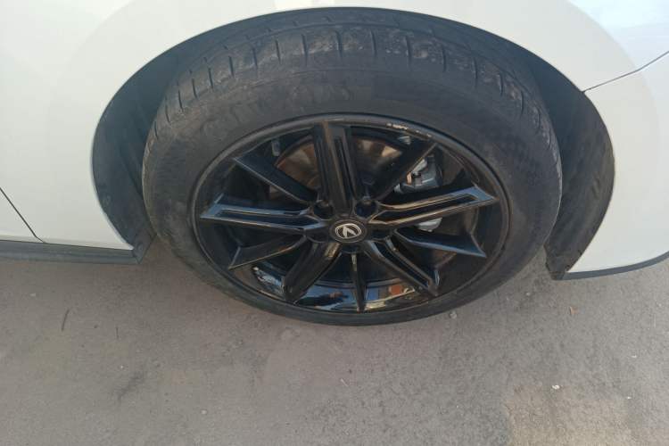 Used Changan UNI-V 2023 1.5T Prestige Model
