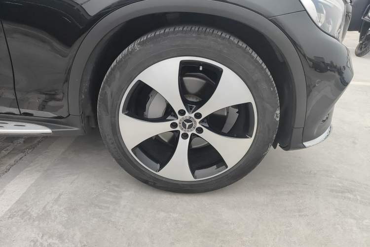 Used Mercedes-Benz GLC 2018 GLC 300 4MATIC Sport Edition
