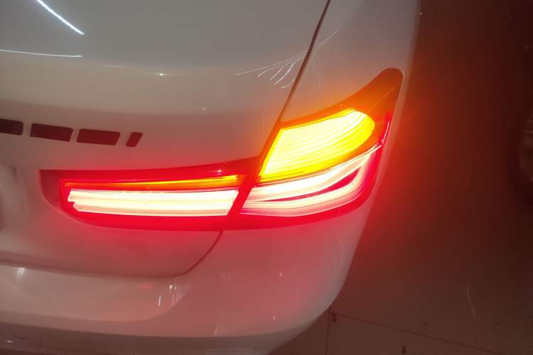 Used BMW 3 Series 2018 320i M Sport Package
