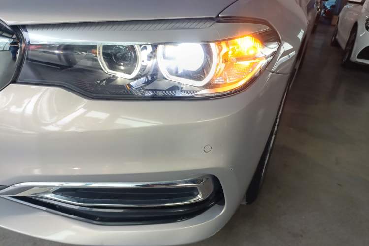 Used BMW 5 Series 2020 525Li Luxury Package
