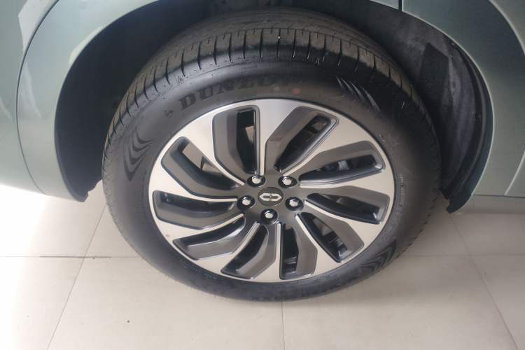 Used Hima AITO M7 2024 1.5T Rear-Drive Plus Version 5 Seats
