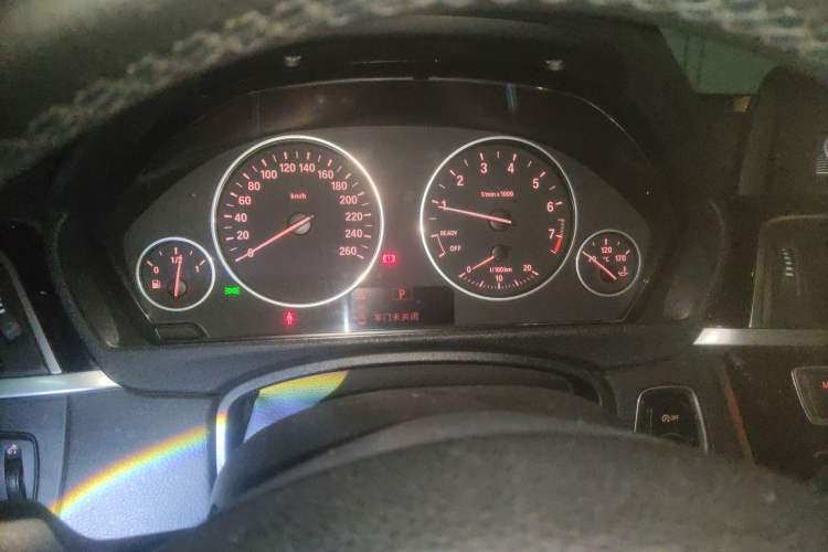 Used BMW 3 Series 2017 318i Fashion Model
