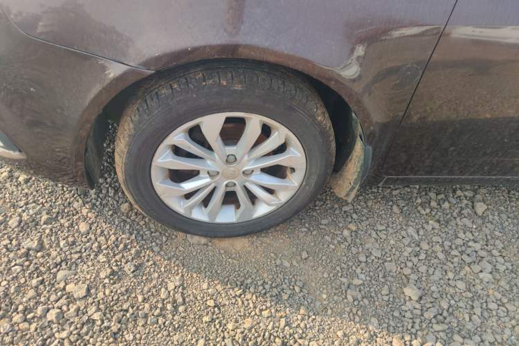 Used Geely Auto Vision 2016 1.5L Manual Happiness Edition