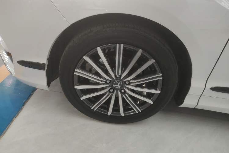 Used Honda Elysion 2022 2.0L eHEV Luxury Edition