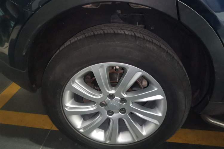 Used Land Rover Discovery Sport 2017 2.0T PURE
