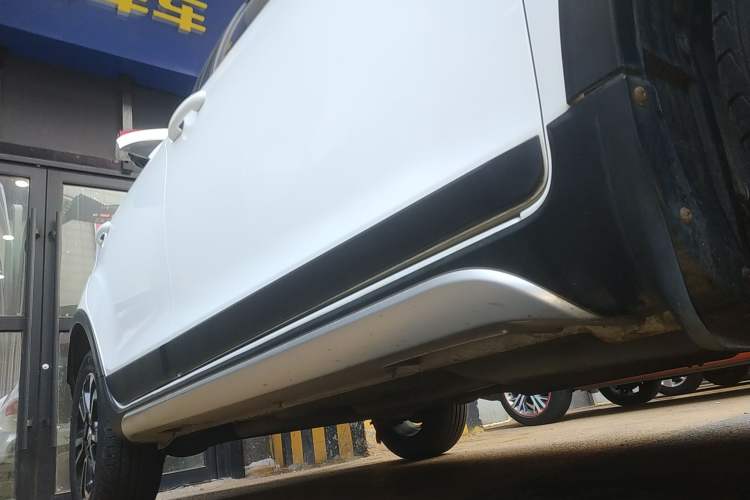 Used Geely Auto Vision X3 2017 1.5L Manual Elite Model