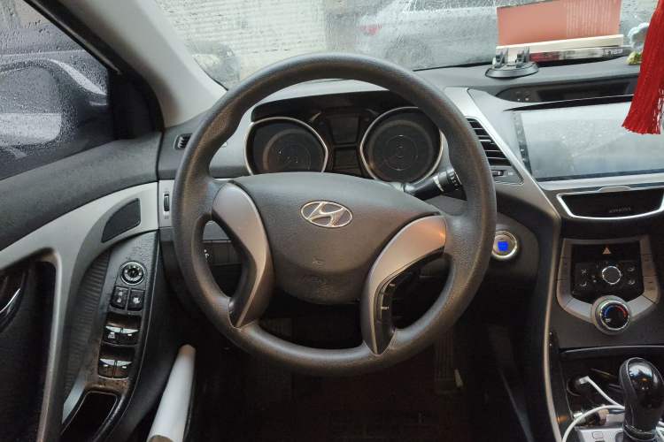 Used Hyundai Elantra 2013 1.6L Automatic Leading Model
