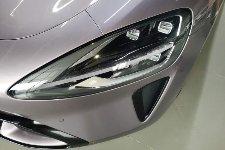 Used  SU7 2024 Four-Wheel Drive Ultra-Long Range Advanced Intelligent Driving Max Edition