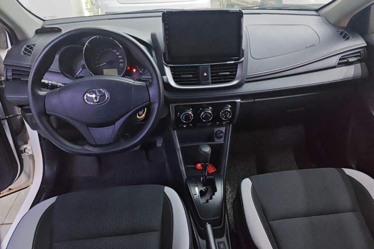 Used Toyota YARiS L 2021 X-Trail 1.5L CVT Leading Edition
