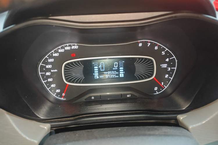 Used Baojun 510 2017 1.5L manual Comfort trim