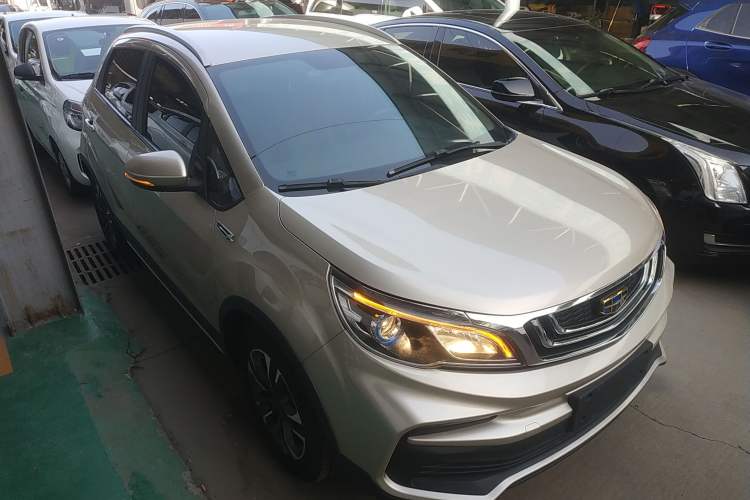 Used Geely Auto Vision X3 2019 Upgraded Model 1.5L CVT Elite Version
