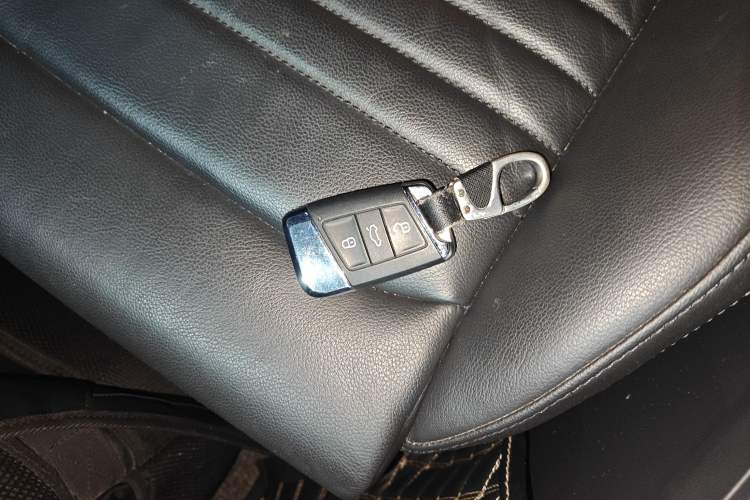 Used Volkswagen Magotan 2018 330TSI DSG Advanced Model
