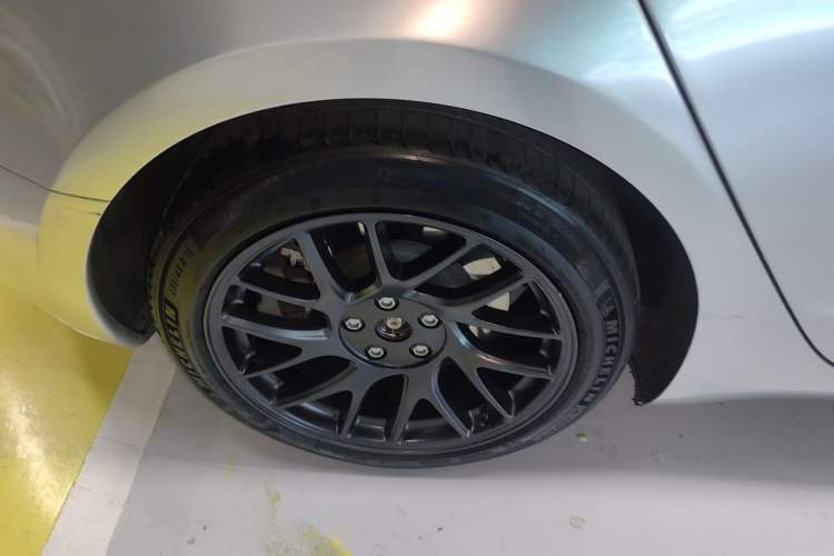 Used Tesla Model 3 2023 Rear-Wheel-Drive Version
