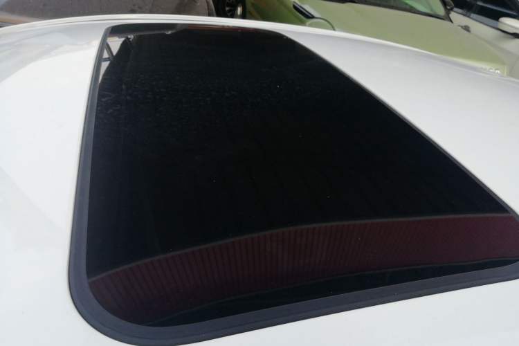 Used Geely Auto Emgrand 2017 Sedan Million Edition 1.5L CVT Upward Version
