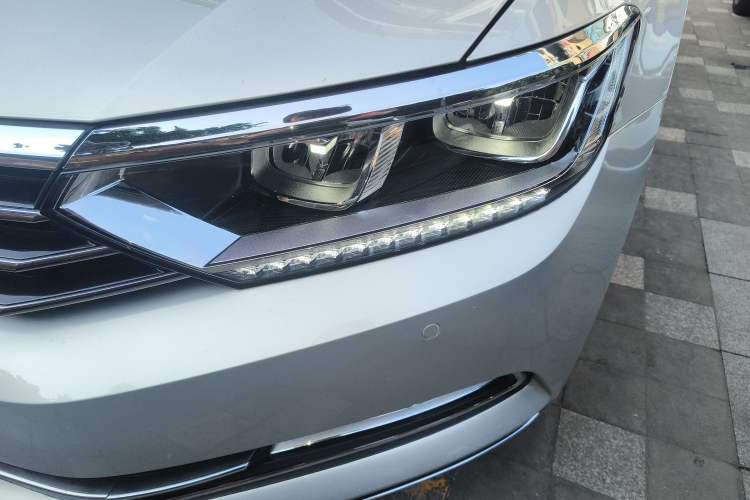 Used Volkswagen Magotan 2018 380TSI DSG Luxury Model
