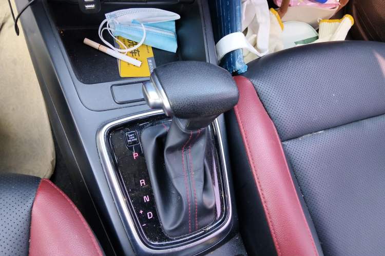 Used Kia KX Cross 2017 1.4L AT GLS