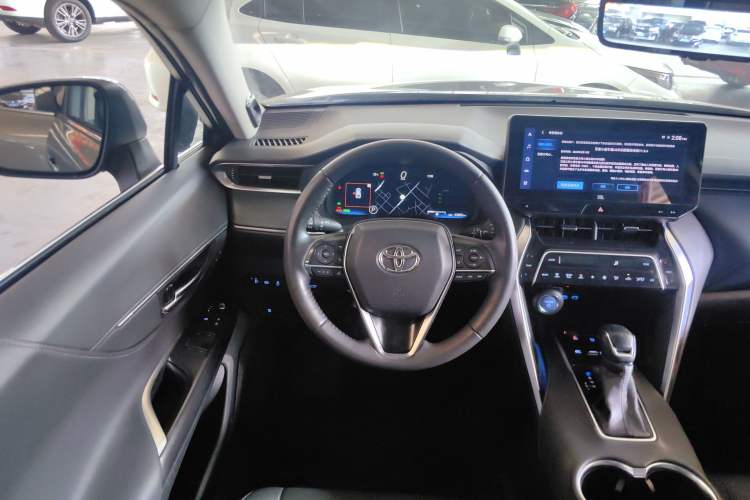 Used Toyota Harrier 2022 Dual-Engine 2.5L CVT Four-Wheel Drive Flagship Edition