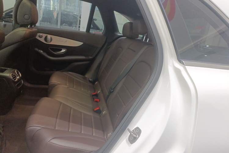 Used Mercedes-Benz GLC 2021 GLC 260 L 4MATIC Dynamic Edition
