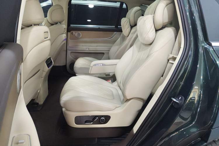 Used Hima AITO M9 2024 Range-Extended Max Edition 42 kWh 6-Seater Version