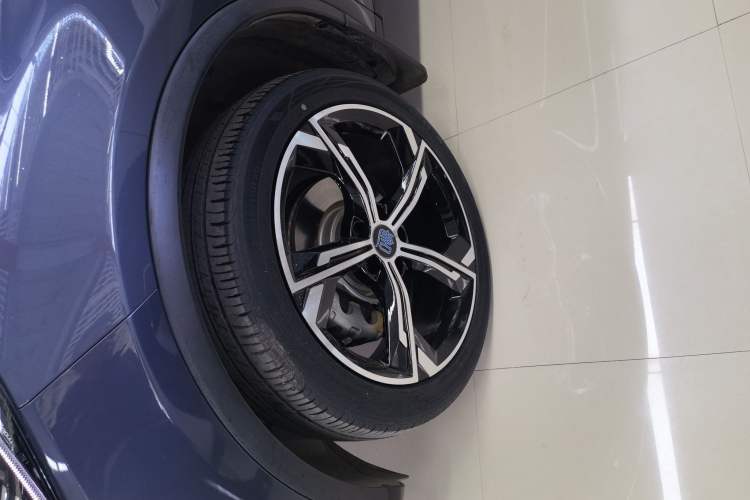 Used BYD Tang New Energy 2021 DM-i 112KM Prestige Model
