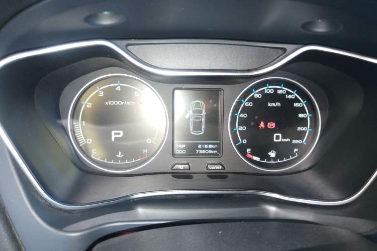 TDK.VehicleDetails.img