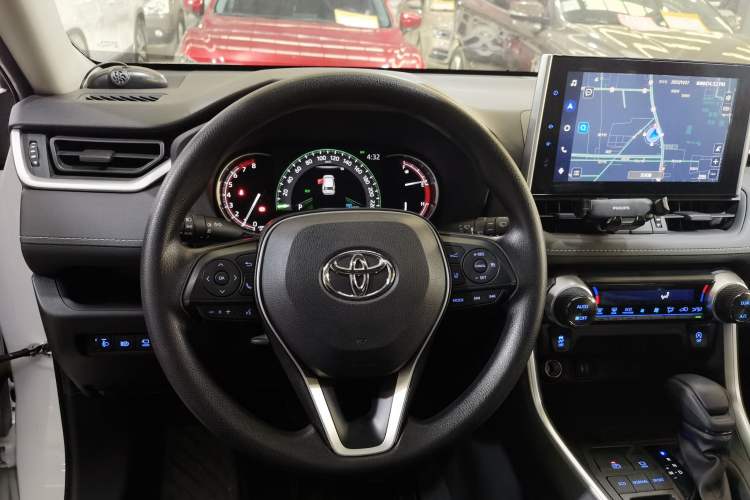 Used Toyota RAV4 2022 2.0L CVT Two-Wheel Drive Fashion Edition
