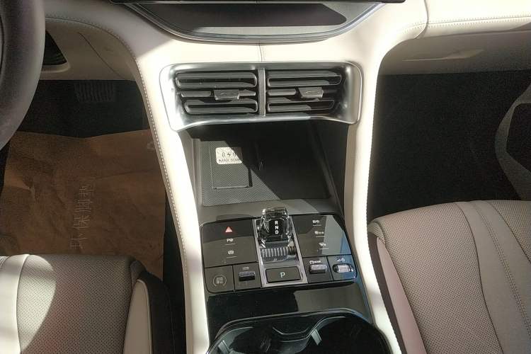 Used BYD Song PLUS New Energy 2025 EV Intelligent Driving Version 520km Premium Model
