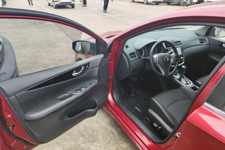 Used Nissan Tiida 2016 1.6L CVT Smart Drive Edition
