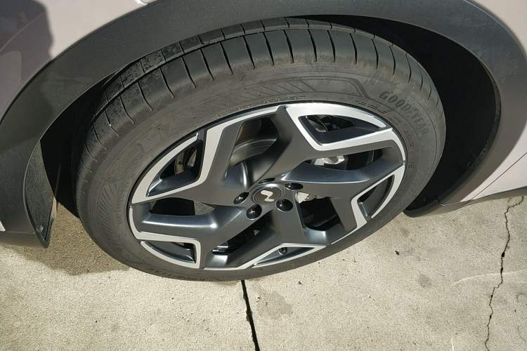 Used ONVO L60 2024 60 kWh Rear-Drive Version
