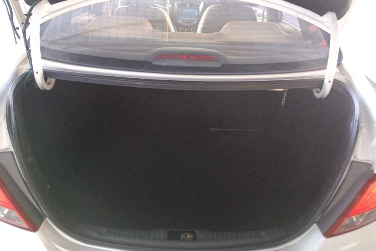 Used Hyundai Verna 2014 1.4L Manual Smart GLS Trim