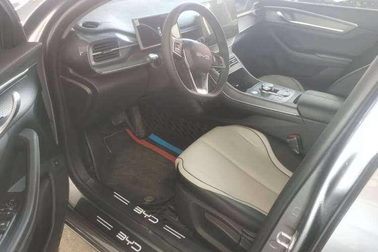 Used BYD Destroyer 05 2024 HONOR Edition DM-i 55KM Luxury Model
