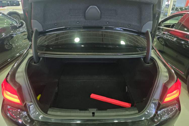 Used BMW 5 Series New Energy 2019 Updated Version 530Le Luxury Package