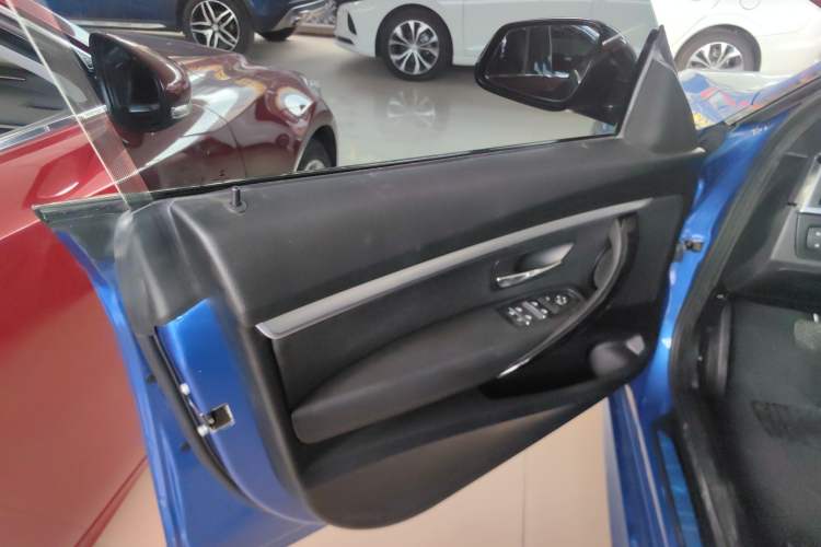 Used BMW 3 Series GT 2019 320i M Sport Package