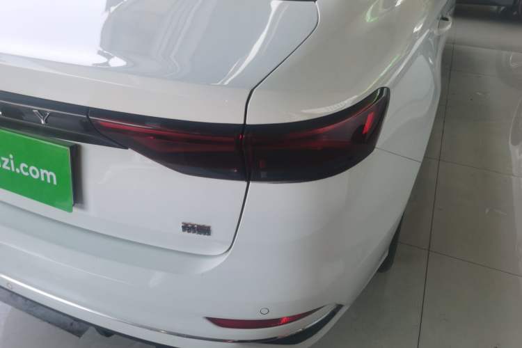 Used Geely Auto Emgrand 2023 4th Generation Champion Edition 1.5L CVT Luxury Model
