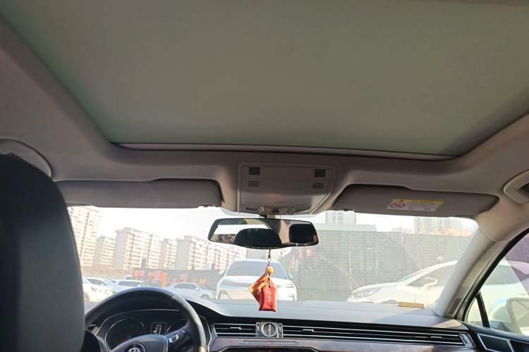 Used Volkswagen Magotan 2019 330TSI DSG Luxury Version China VI Standard
