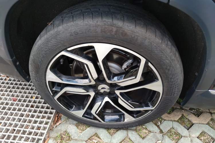 Used Nio ES8 2020 415 km Signature Edition 6-Seater Version
