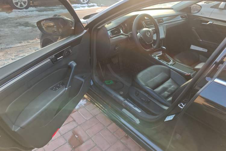 Used Volkswagen Passat 2016 330TSI DSG Prestige Edition
