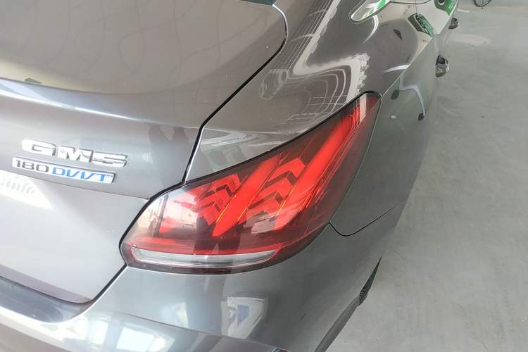 Used MG 5 2021 180 DVVT CVT Youth Luxury Edition
