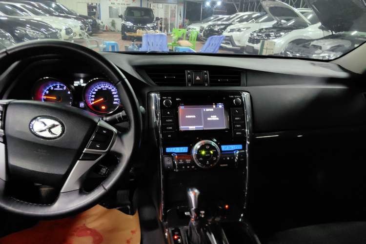 Used Toyota Reiz 2013 2.5V Shangrui Edition
