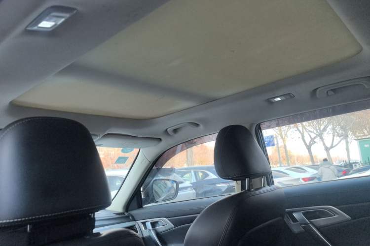 Used Geely Auto Emgrand X7 Sport 2016 2.0L Manual Smart Connect Version