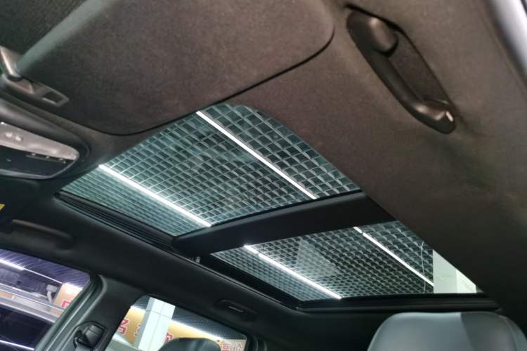 Used  Grand Cherokee 2014 3.0L Comfort Navigation Edition