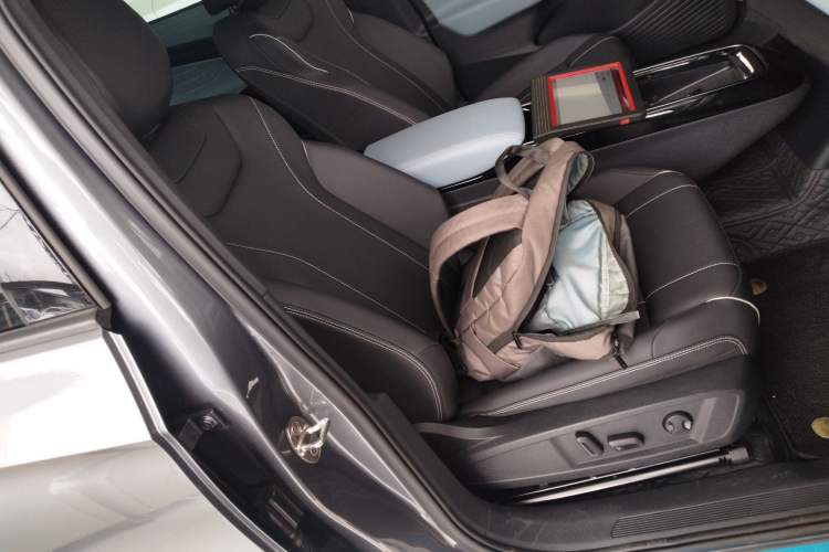 Used Volkswagen ID.4 X 2025 Smart Version Pure & Intelligent Enjoyment Edition
